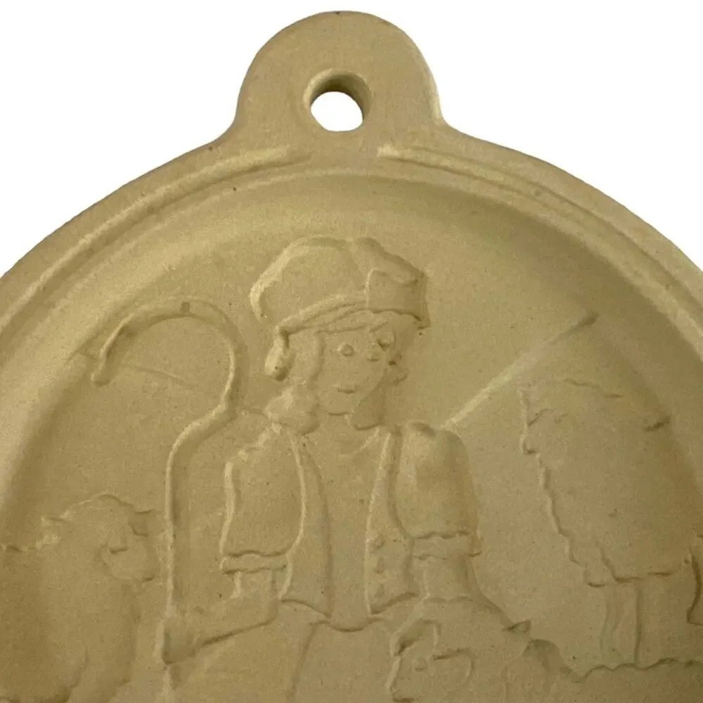 Vintage Superstone Little Bo Peep Cookie Mold Nursery Rhyme Sassafras 1993 USA